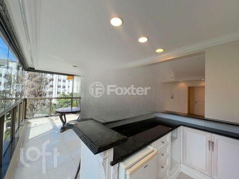 Image 3 - 915373