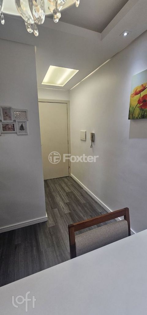 Image 4 - 915374