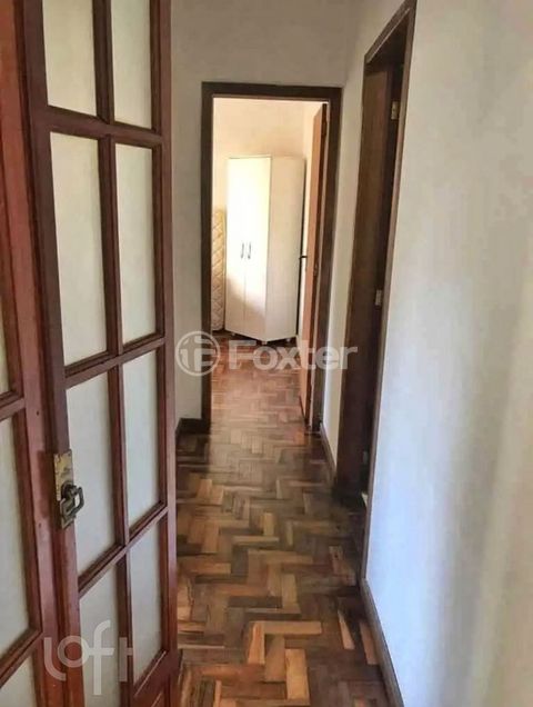 Image 7 - 915384