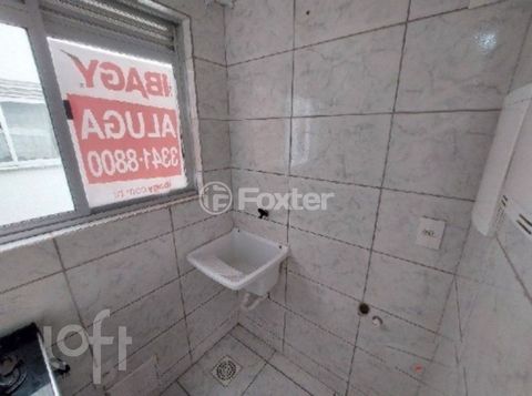 Image 4 - 915399