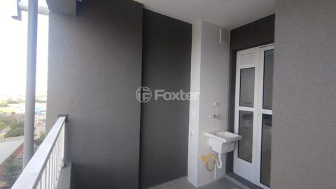 Image 7 - 915405
