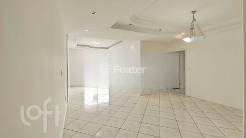 Image 3 - 915406