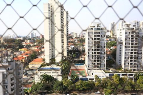 Image 7 - 915437