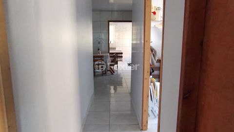 Image 13 - 915446