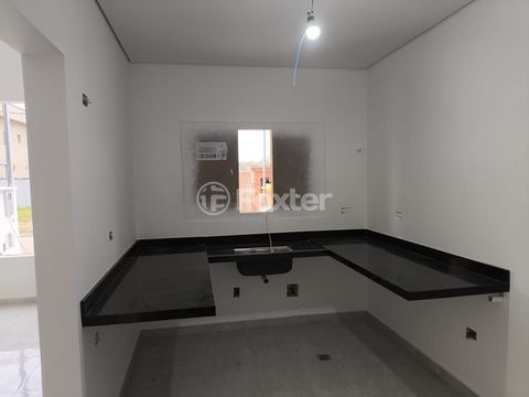 Image 3 - 915447