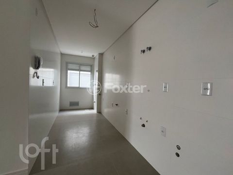 Image 8 - 915451
