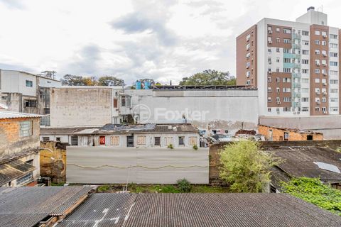 Image 8 - 915514