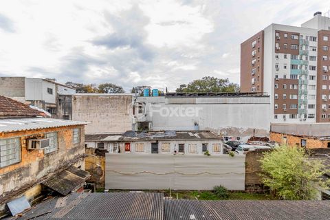 Image 13 - 915514