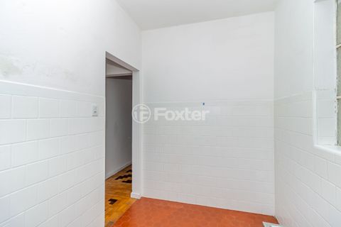 Image 19 - 915514