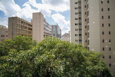 Image 2 - 915537