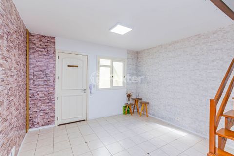 Image 1 - 915540