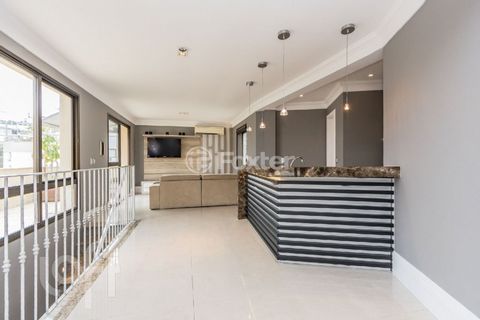 Image 17 - 915541