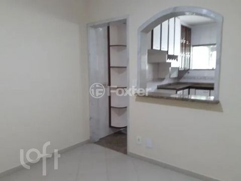 Image 4 - 915565