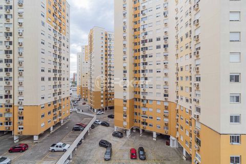 Image 18 - 915595