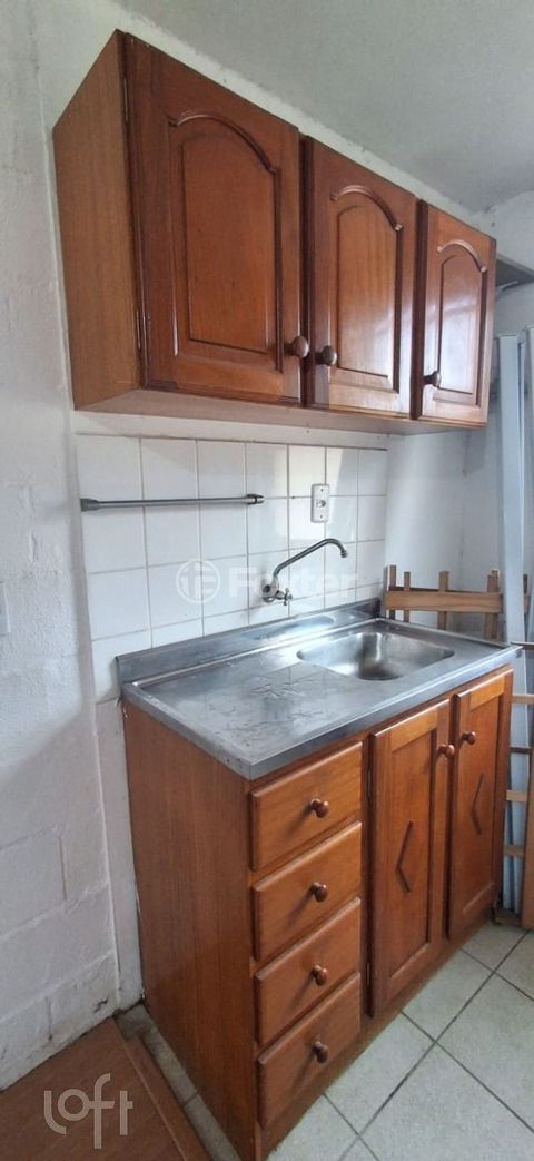 Image 5 - 915618