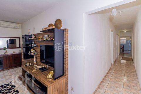 Image 1 - 915623