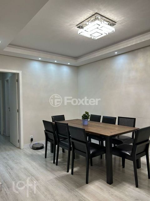 Image 3 - 915625