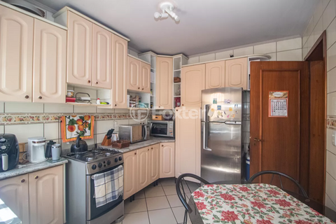 Image 4 - 915644