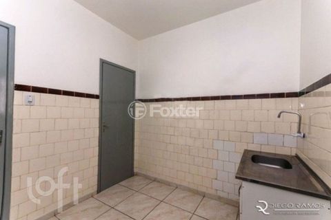Image 3 - 915646