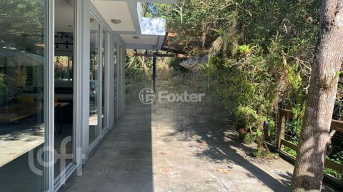 Image 6 - 915648