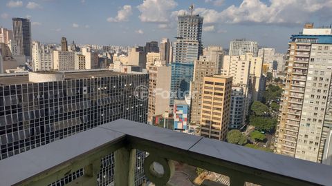 Image 11 - 915649