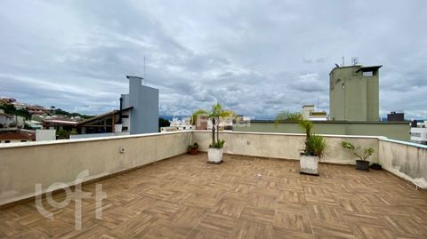Image 1 - 915658