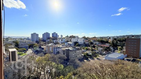 Image 8 - 915666