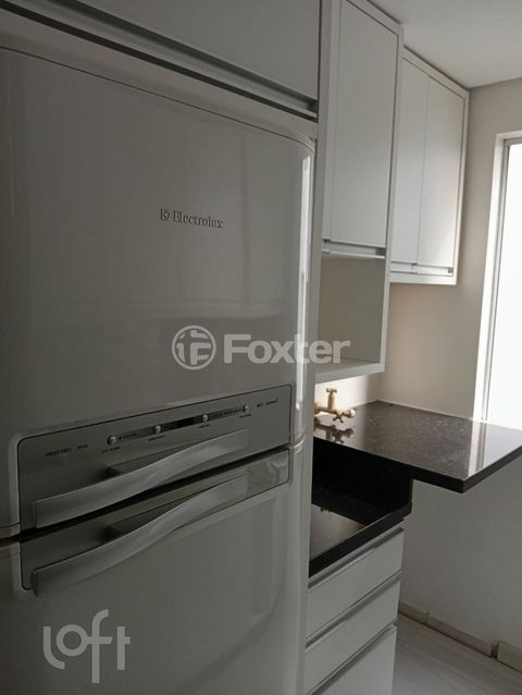 Image 3 - 915708