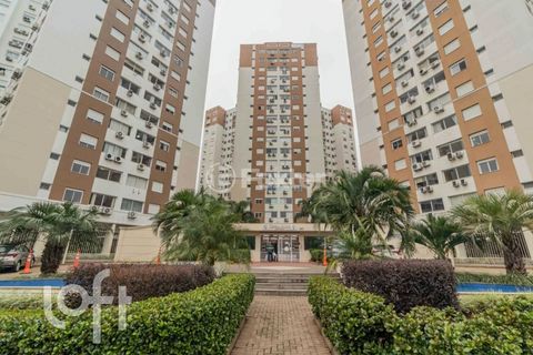 Image 15 - 915722