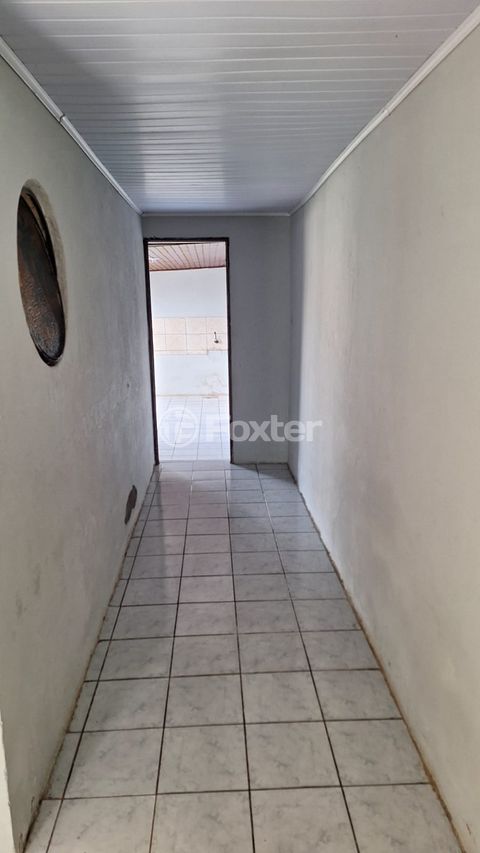 Image 11 - 915723