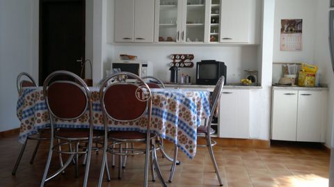 Image 7 - 915760