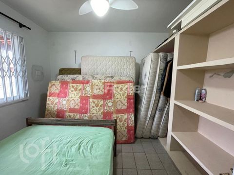 Image 4 - 915761
