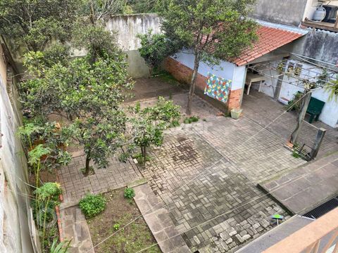 Image 3 - 915768
