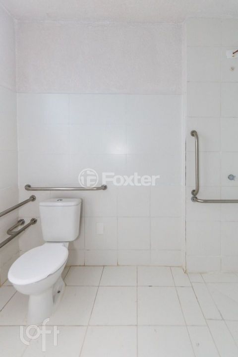 Image 4 - 915783