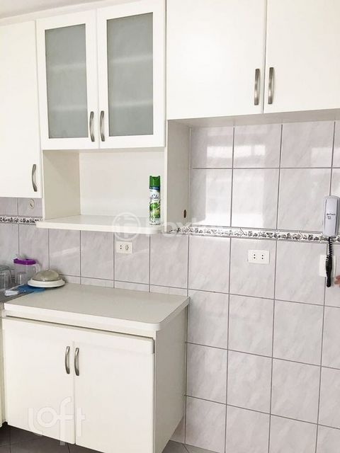 Image 3 - 915790