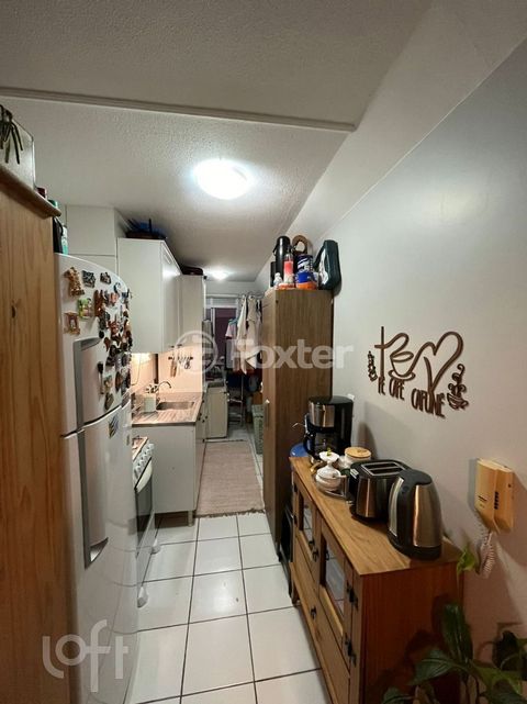 Image 3 - 915795