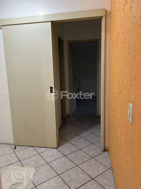 Image 10 - 915798