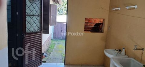 Image 7 - 915799