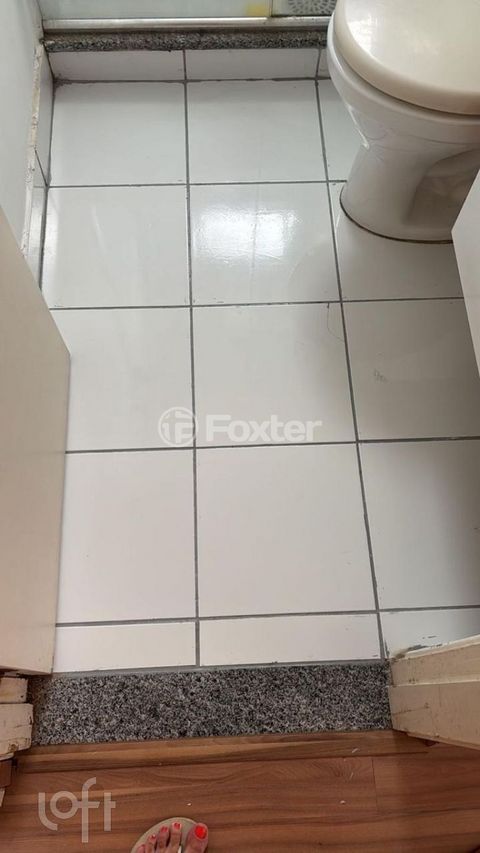 Image 3 - 915809