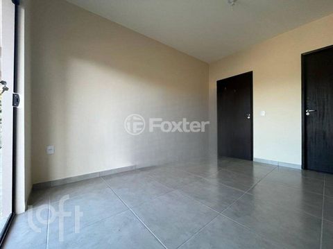 Image 4 - 915816