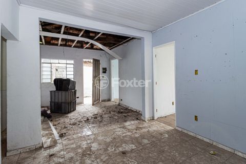 Image 7 - 915820
