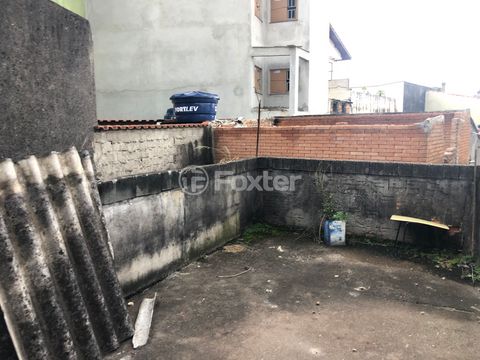 Image 6 - 915820