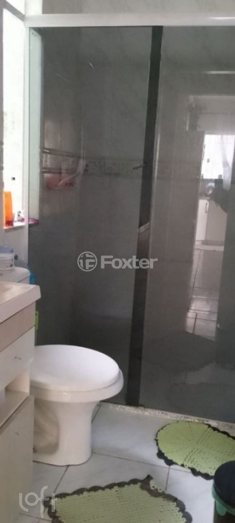 Image 4 - 915828