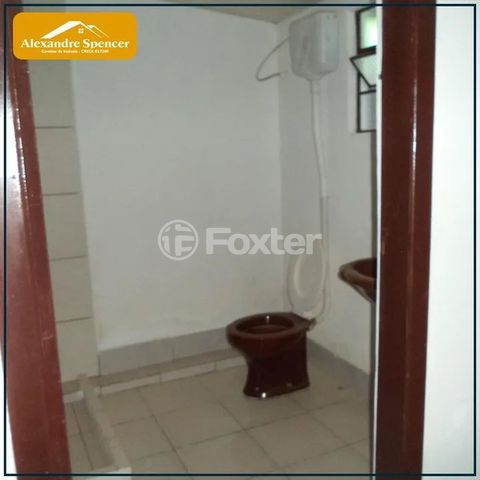 Image 4 - 915829