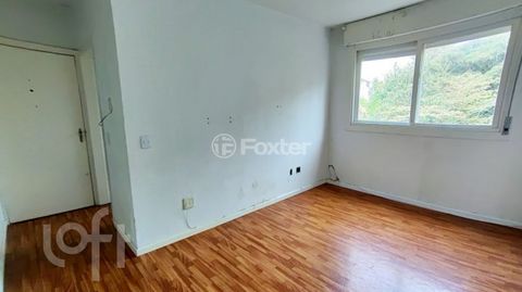 Image 3 - 915830