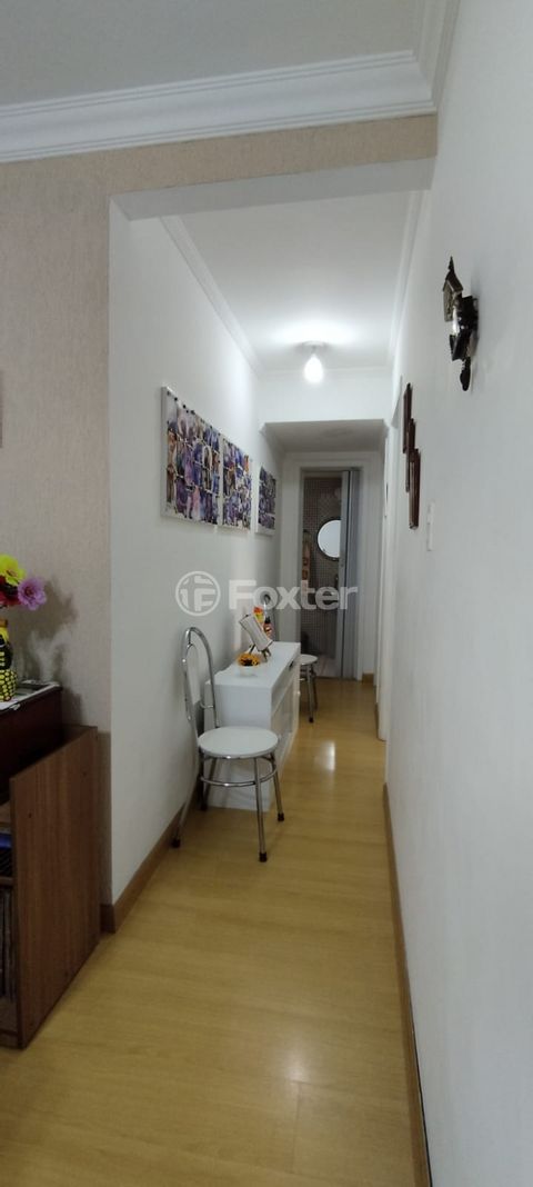 Image 4 - 915838