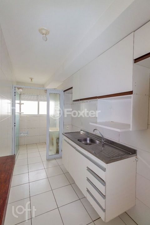 Image 3 - 915856