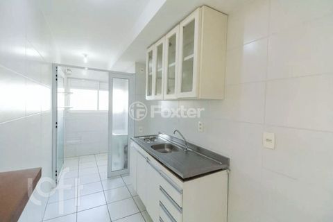 Image 4 - 915856