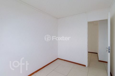 Image 11 - 915856