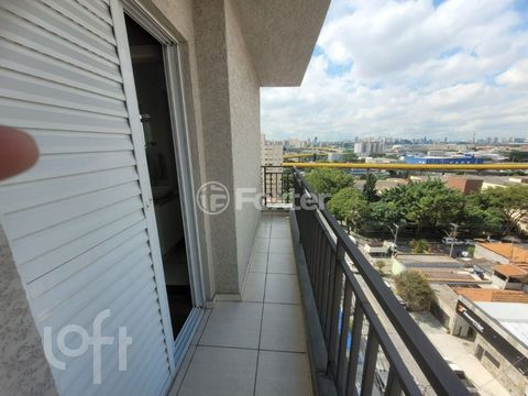 Image 13 - 915857